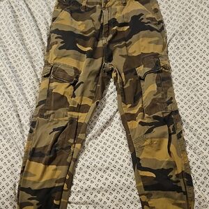 Women's Camouflage Cargo Pants